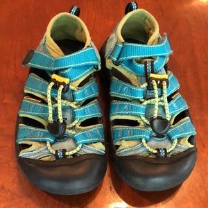 Kids size 12 KEENS